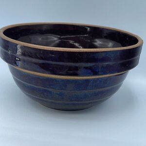 U.S.A. 9” layered pottery stoneware salt glazed mixing bowl.